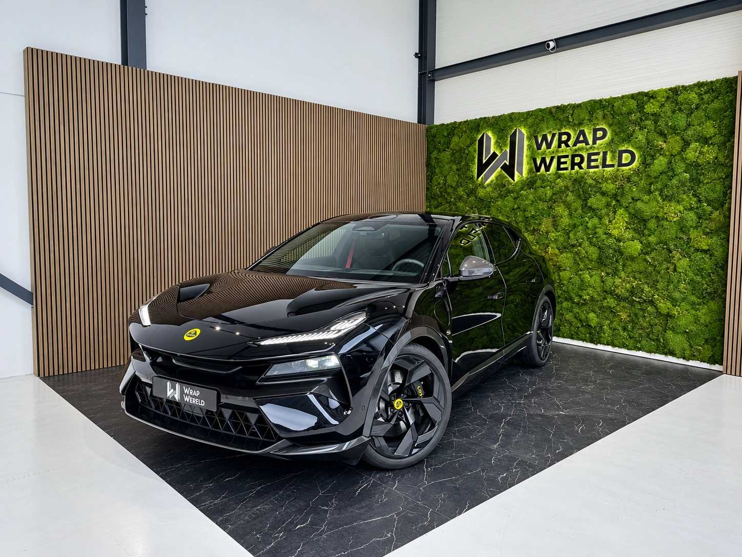 Black Lotus Eletre R with ceramic coating