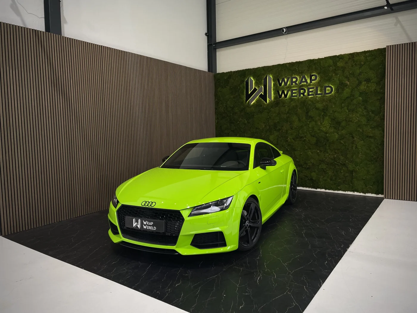 Audi TT — Gloss wrap