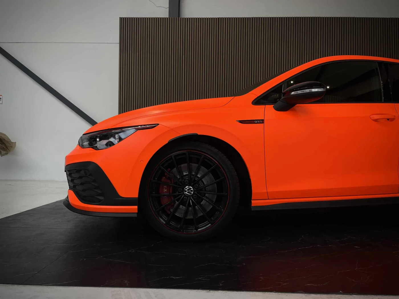 Volkswagen Golf — Matte wrap