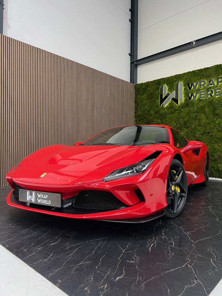Ferrari F8